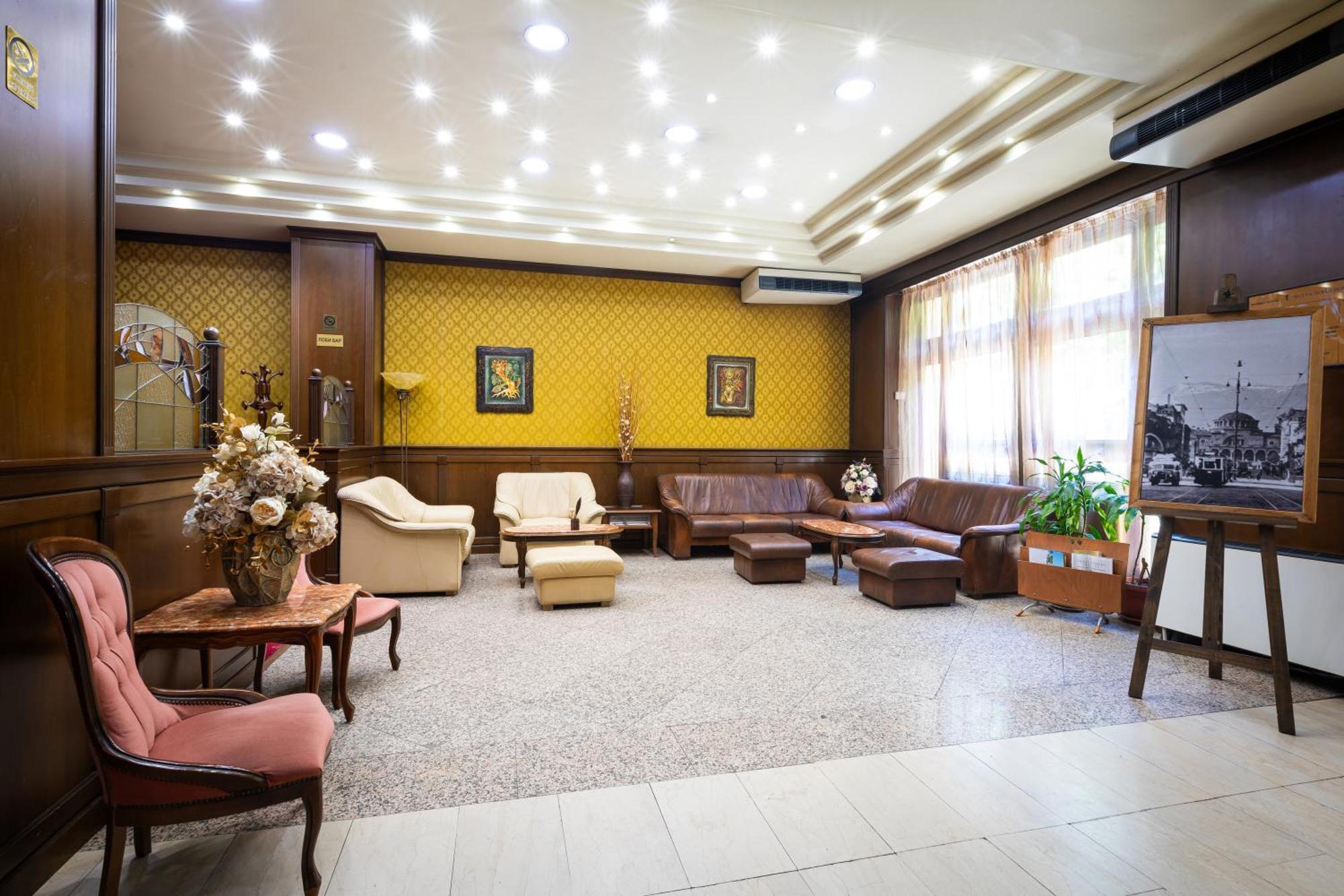 Hotel Sveta 4*