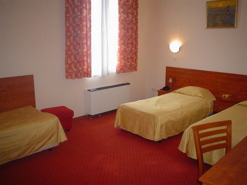Hotel Sveta 4*