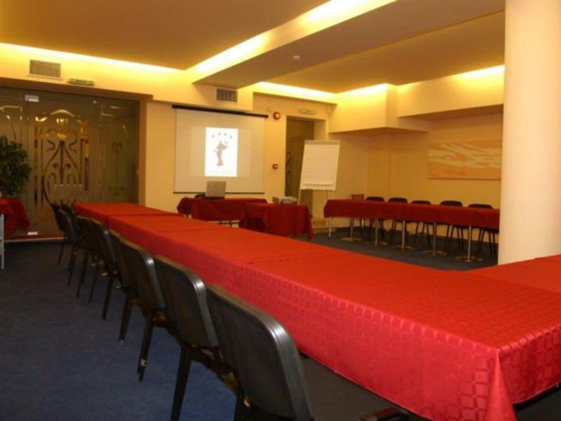 Hotel Sveta 4*